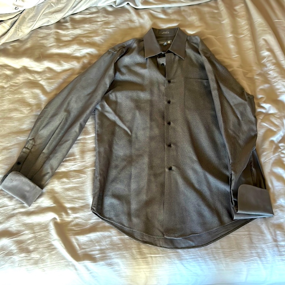 Tailored fit Nordstroms shirt, cufflinked sleeve